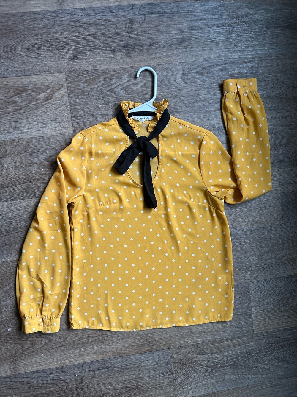 Love Tree Yellow Polka Dot Bow Blouse Top Size S Long Sleeve Ruffle Neck